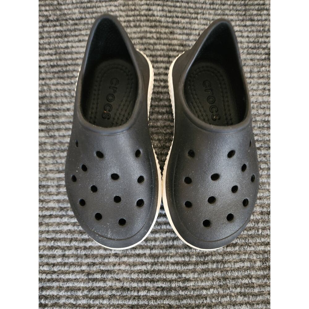 CROCS Toddler Youth Size 8 Classic Slip-On Sneaker Black